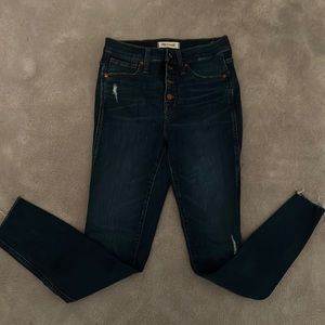 Madewell high rise skinny size 26. Like new. Button fly